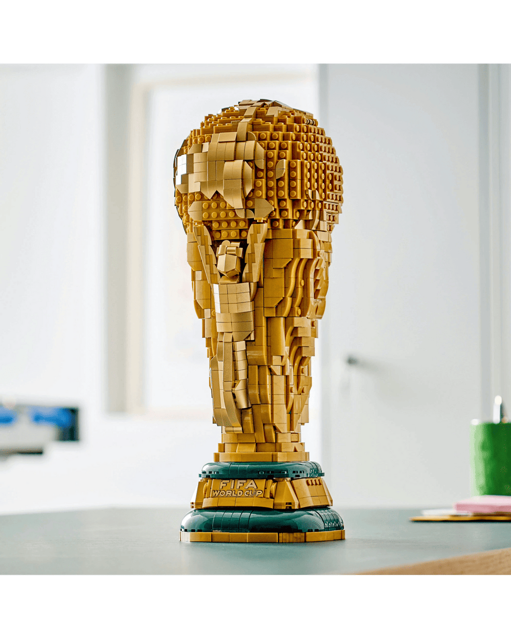 LEGO Editions Football FIFA World Cup Official Trophy 43020