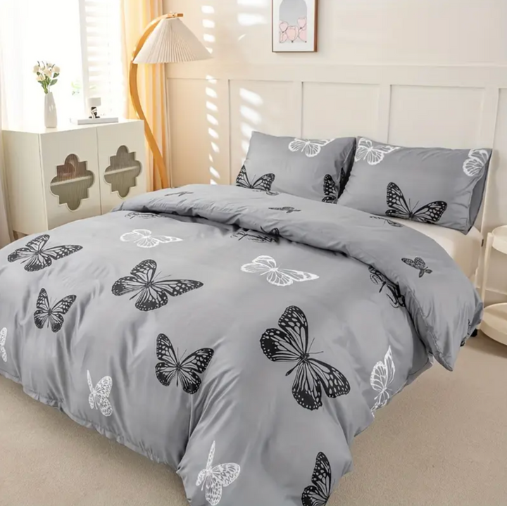 Dreamfields - Mono Papilio Quilt Cover Set - (3pcs, King Size)